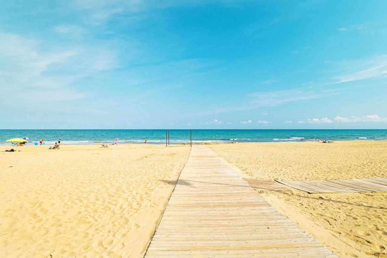 Infinity Beach Torrevieja Exterior photo